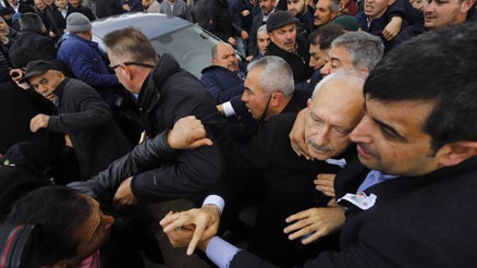 Son dakika: Şehit cenazesinde Kılıçdaroğluna saldırı