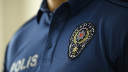 Ünlülerin polis anıları yıllıkta Ünlülerin polis anıları yıllıkta