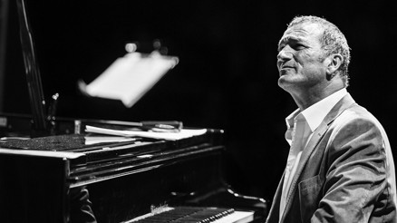 Tek akşam beş konser