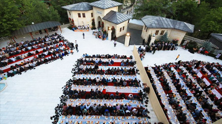 Ramazanda nasıl beslenilmeli.. İşte iftar ve sahur da dikkat edilmesi gerekenler