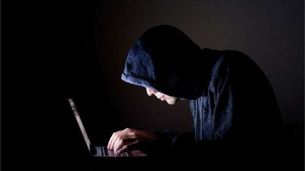 Hiçbir ‘’stalker’’ masum değildir Hiçbir ‘’stalker’’ masum değildir