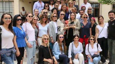 Bakan Ersoyun eşinden 40 ünlü ile Adıyaman Müzesine ziyaret