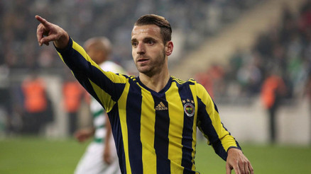 Fenerbahçede son yolcu Roberto Soldado