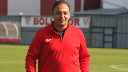 Fuat Çapa Eskişehirspor ile sözleşme uzatıyor