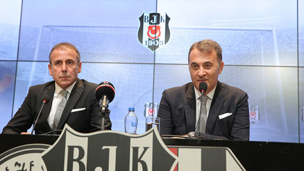 Beşiktaşta Abdullah Avcı imzayı attı