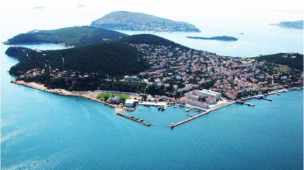 Heybeliada nerede Heybeliadanın tarihçesi