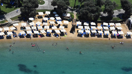 Sıcak havayı fırsat bilen akın etti Son durum böyle görüntülendi