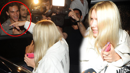 Çok yakın arkadaşız