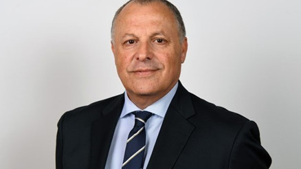 Mısırda futbol depremi Federasyon başkanı Abu Rida istifa etti..