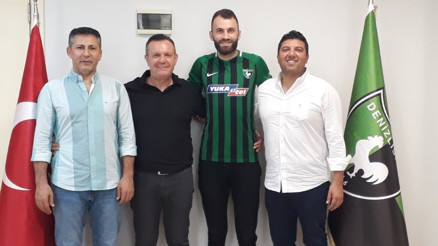 Mustafa Yumluyu Denizlispor kaptı