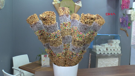 Bu dondurmanın bir topu 100 lira