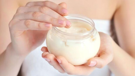 Pamuk gibi bir cilt için ev yapımı krem