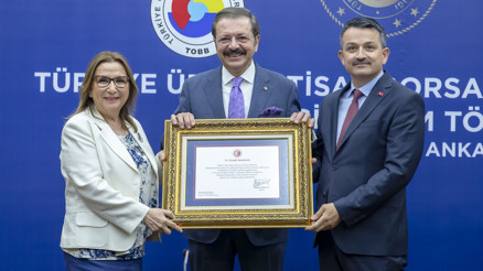Bakan Pakdemirli: Birçok üründe gelir garantili ürün sigortası çıkaracağız