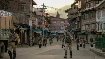 Pakistan Cumhurbaşkanı: Hindistan Keşmirde ateşle oynuyor
