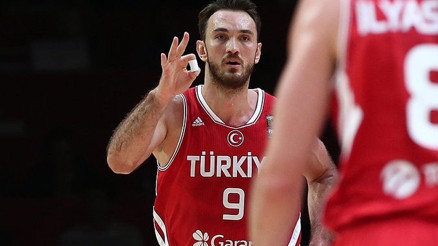 Semih Erden isyan etti: Köpek gibi çalıştım...