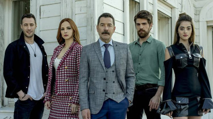 Zalim İstanbulun oyuncuları kimdir Zalim İstanbul dizisinin konusu ne Zalim İstanbulun oyuncuları kimdir Zalim İstanbul dizisinin konusu ne