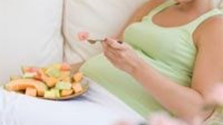 Hamileliğe hazırlanan çiftler nasıl beslenmeli