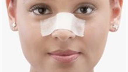 Burun Estetiği Sonrası İyileşme Süreci Zor Mu