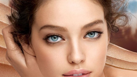 Dolgun Kaşların Sırrı Microblading