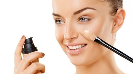 Fezi Altun’dan Yeni Başlayanlar İçin Makyaj Önerileri