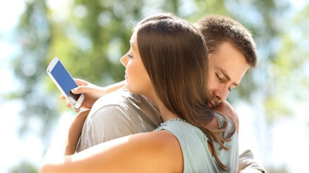 İlişkilerde Aldatma Kimin Suçu