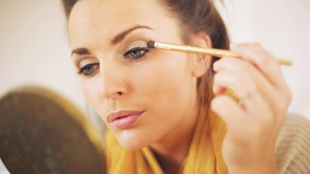 10 Dakikadan Az Zaman Alan 10 Makyaj Önerisi 10 Dakikadan Az Zaman Alan 10 Makyaj Önerisi