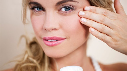 Cildinizde Baharı Hissettirecek 4 Önemli Tüyo