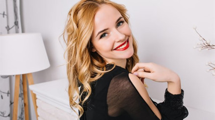 Düzleştirici İle Dalgalı Saç Nasıl Yapılır