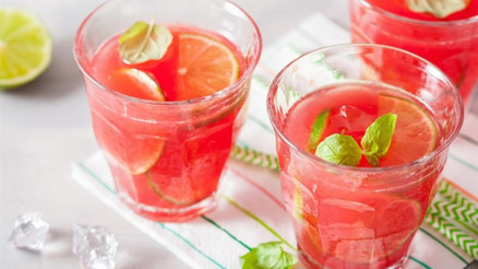 Sıcak Havalarda Ferahlatan Lezzet: Karpuzlu Limonata