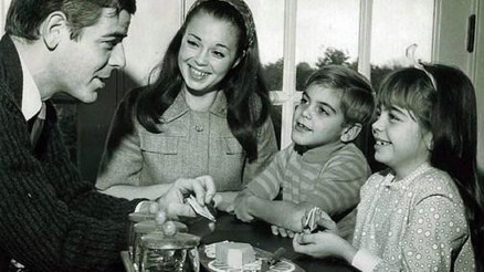 Ünlülerin Çocukluk Ve Gençlik Fotoğrafları