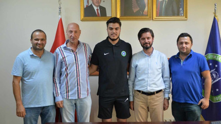 Bursa Büyükşehir Belediyesporda imza töreni