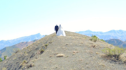 Düğünde 1 kilo altın takıldı Düğünde 1 kilo altın takıldı