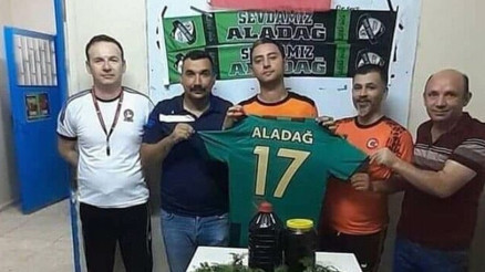 10 kilogram pekmez karşılığında transfer oldu