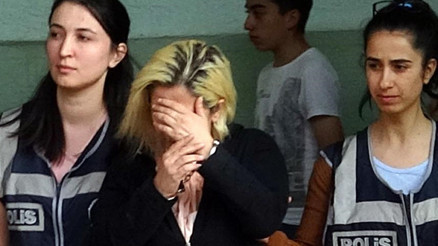 Hanımağanın fuhuş çetesine dava Detaylar şoke etti Hanımağanın fuhuş çetesine dava Detaylar şoke etti