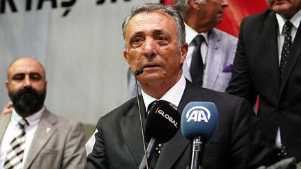 Son dakika Beşiktaşta yeni başkan Ahmet Nur Çebi oldu