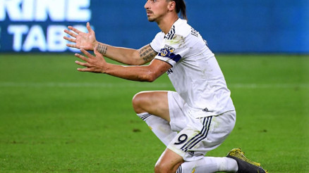 Zlatan Ibrahimovic şaşırttı Şok görüntü...