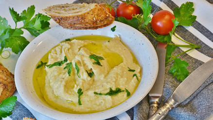 Humus nasıl yapılır Pratik humus tarifi ve püf noktaları