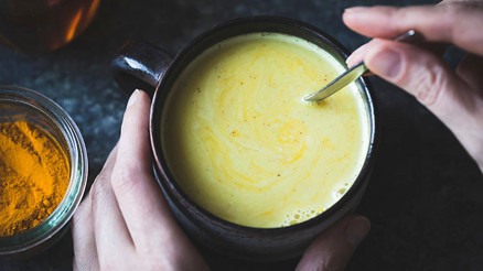 Zerdeçallı Süt İçmek İçin 10 Harika Sebep