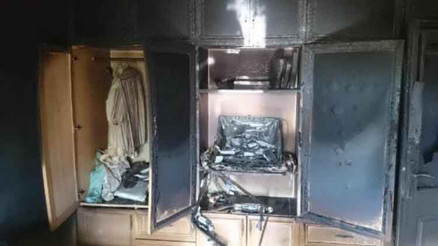 İçtiği sigarayı söndürmeden yatınca çıkan yangında öldü