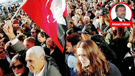 Yükselen Atatürk sevgisi neden çok kıymetli