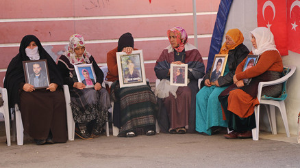 HDP önündeki eylemde 75inci gün HDP önündeki eylemde 75inci gün