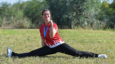 Karatenin şampiyon meleği