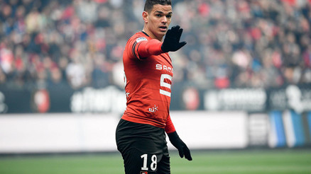 Hatem Ben Arfa, beklediği transferi yapıyor