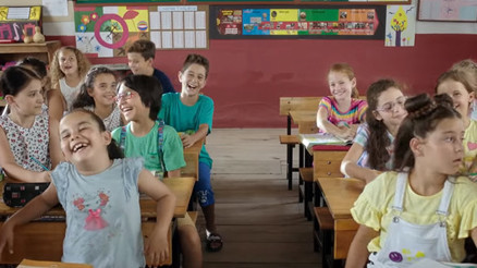 Bizim Köyün Şarkısı oyuncuları kimler İşte Bizim Köyün Şarkısı filminin konusu ve oyuncu kadrosu Bizim Köyün Şarkısı oyuncuları kimler İşte Bizim Köyün Şarkısı filminin konusu ve oyuncu kadrosu