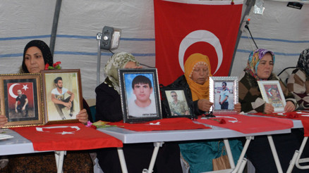 HDP önündeki eylemde 88inci gün HDP önündeki eylemde 88inci gün