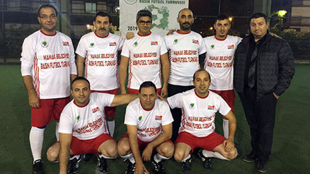 Basın turnuvasında heyecan sürüyor