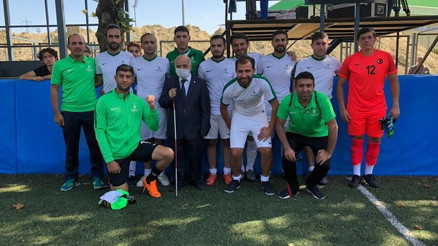Kansere yakalandı gençleri bırakmadı