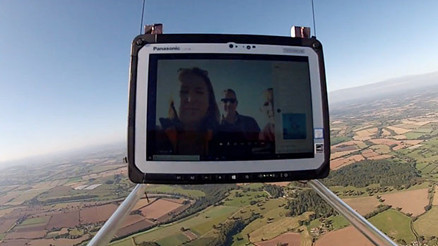 NetMotion, Panasonic ve Microsoft, bir tableti stratosfere gönderdi NetMotion, Panasonic ve Microsoft, bir tableti stratosfere gönderdi