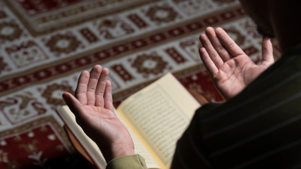 Karınca Duası Türkçe Okunuşu ve Anlamı - Karınca Bereket Duası Fazileti Nedir ve Arapça Nasıl Okunur