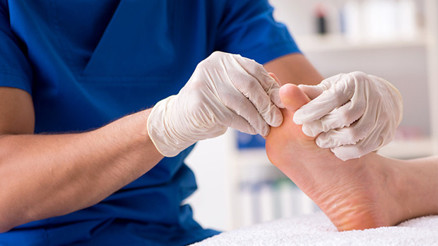 Tırnak batmasına ne iyi gelir Tırnak batması nasıl geçer ve tedavisi nasıldır